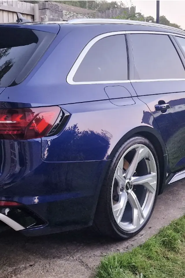 Audi RS4, photographed by Gordon Eastman